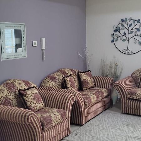 Cozy 2Bhk Near To Dmcc Metro Station -505 Apartment Дубай Екстериор снимка