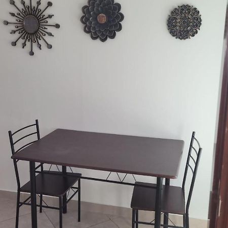 Cozy 2Bhk Near To Dmcc Metro Station -505 Apartment Дубай Екстериор снимка