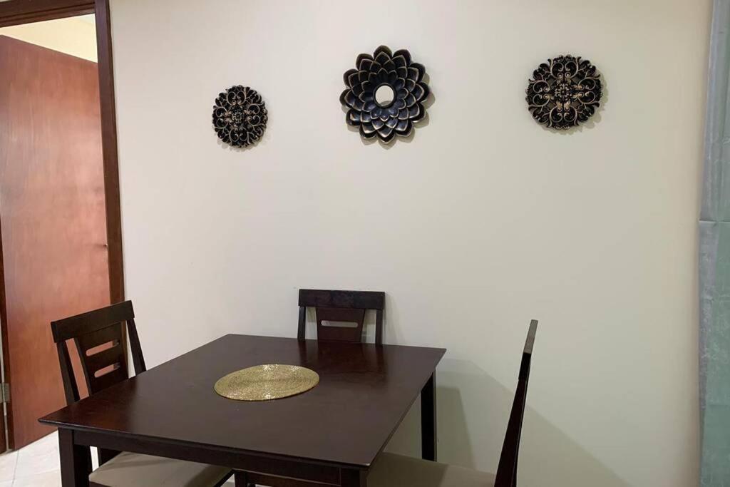 Cozy 2Bhk Near To Dmcc Metro Station -505 Apartment Дубай Екстериор снимка