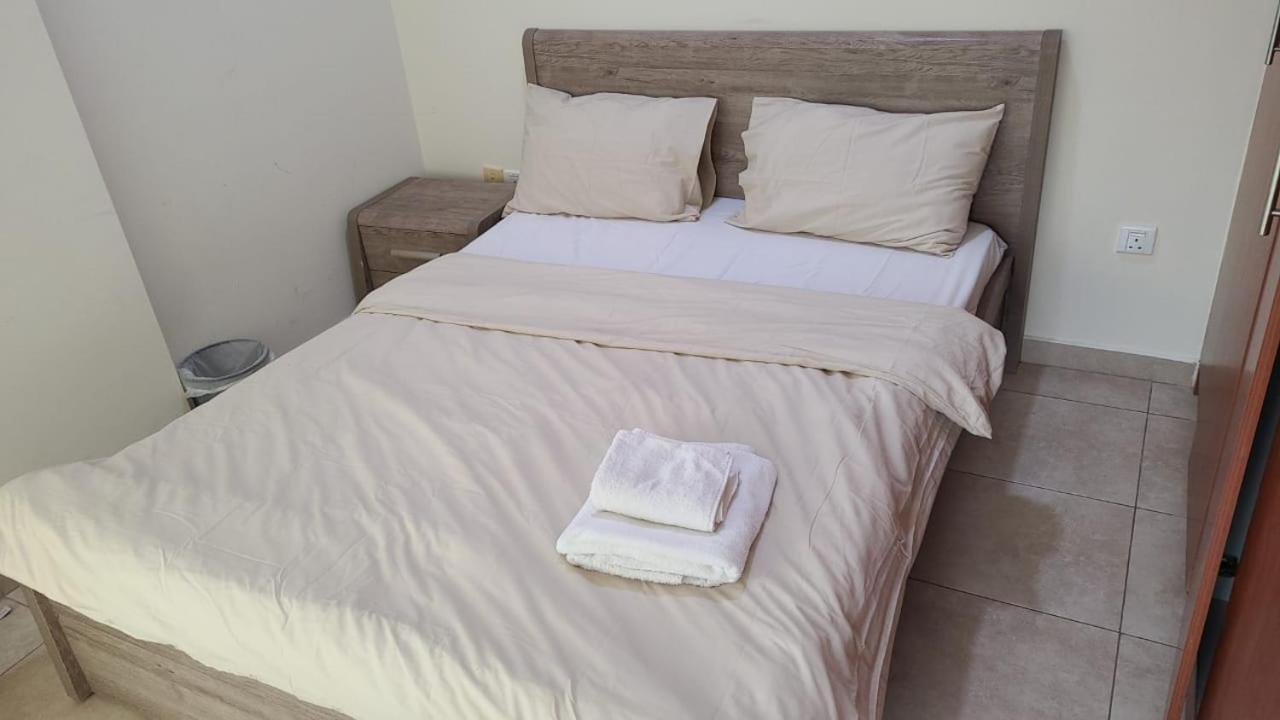 Cozy 2Bhk Near To Dmcc Metro Station -505 Apartment Дубай Екстериор снимка